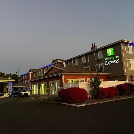 沃拉沃拉智选假日酒店 外观 照片